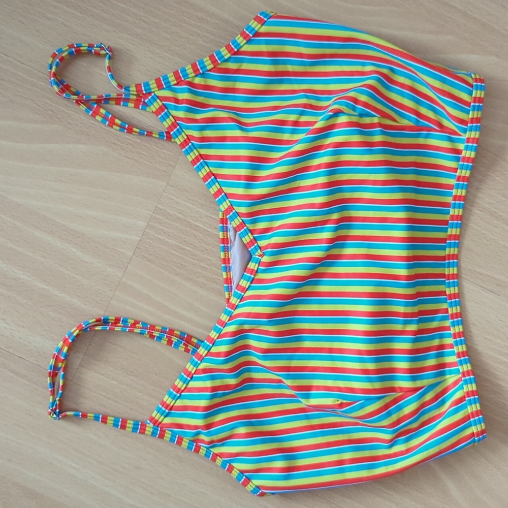 Stripe top